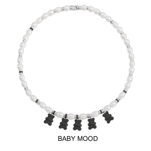 Statement Baby Mood Yummy Bear Choker with Pearls