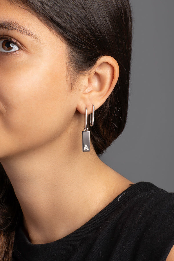 Asymmetric Alphabet Plate Earring And Rectangle - White Silver