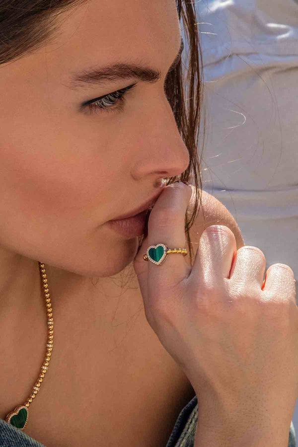 APM Monaco Malachite Heart Twist Ring in Yellow Silver