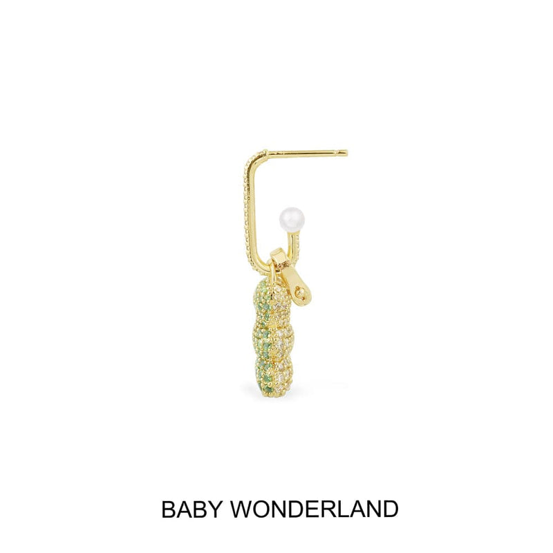 Single Baby Wonderland Yummy Bear (CLIPPABLE) Earring