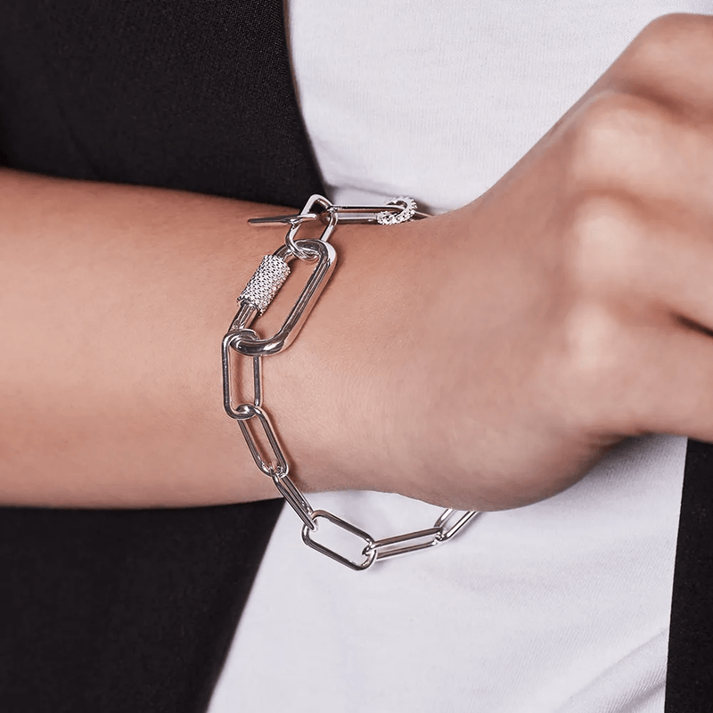 Chain Bracelet With Sliding Ring - White Silver